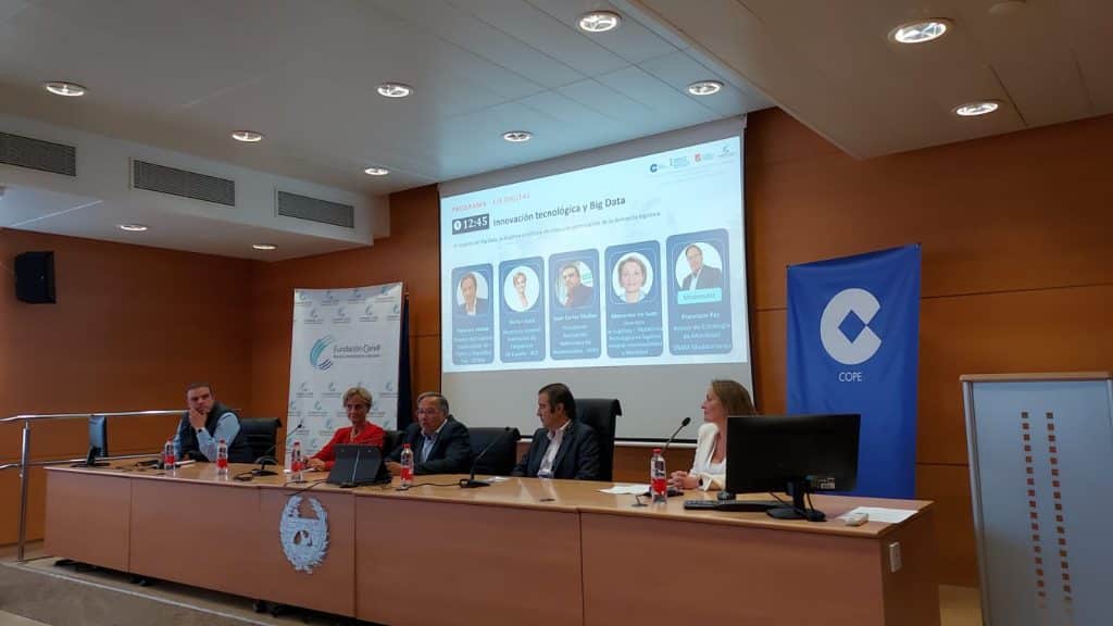 V Jornada de Transporte y Movilidad, celebrada bajo el título «Última milla, entorno urbano y modos de transporte».